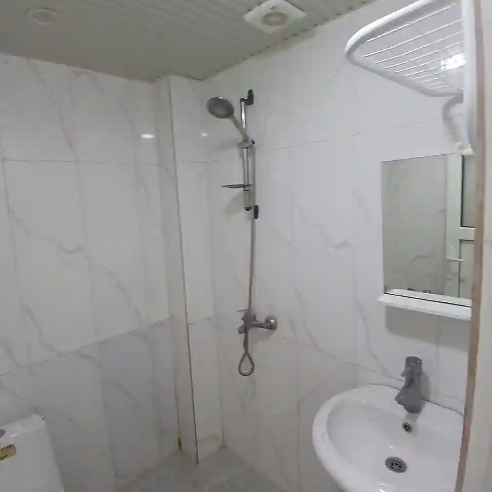 تصویر گالری سوئیت پنج