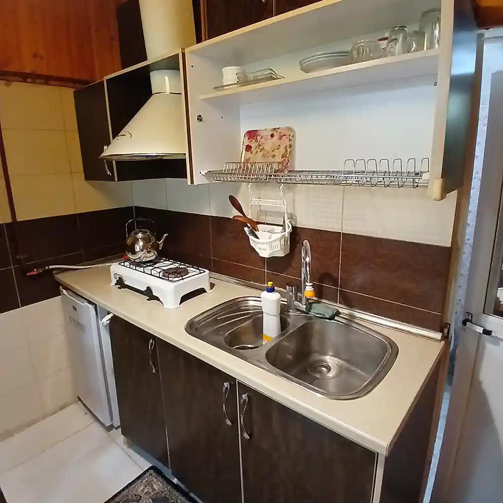 تصویر آشپزخانه سوییت یک