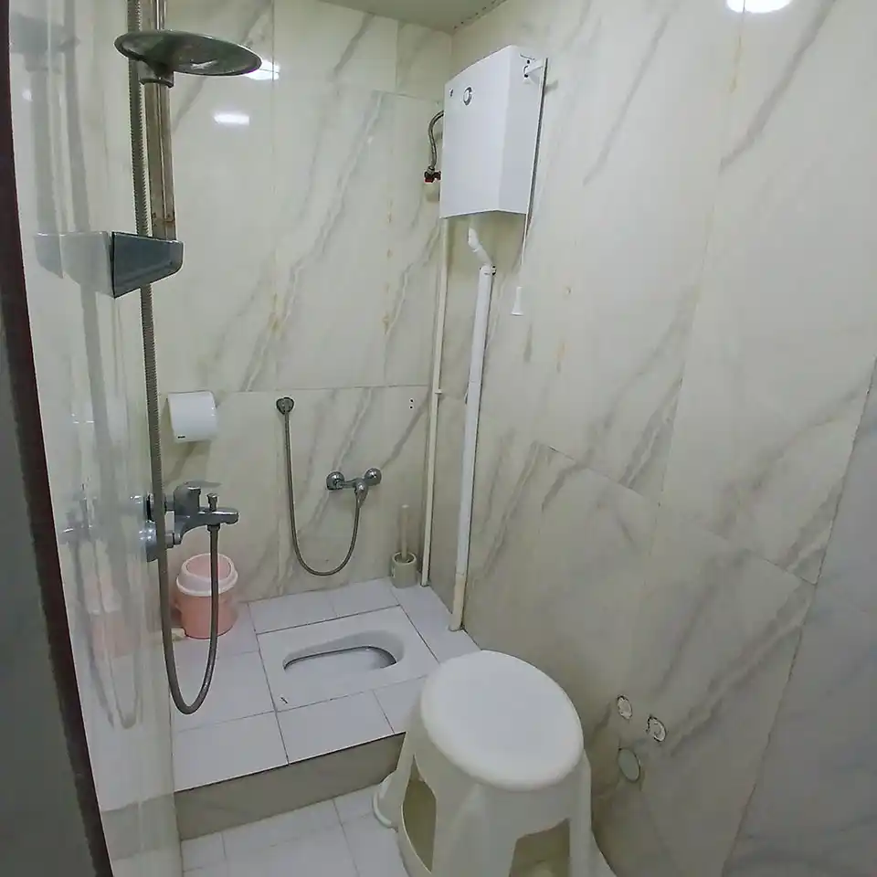 تصویر گالری سوئیت چهار