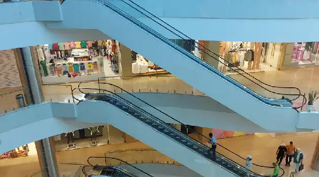 مرکز خرید آرش مال انزلی