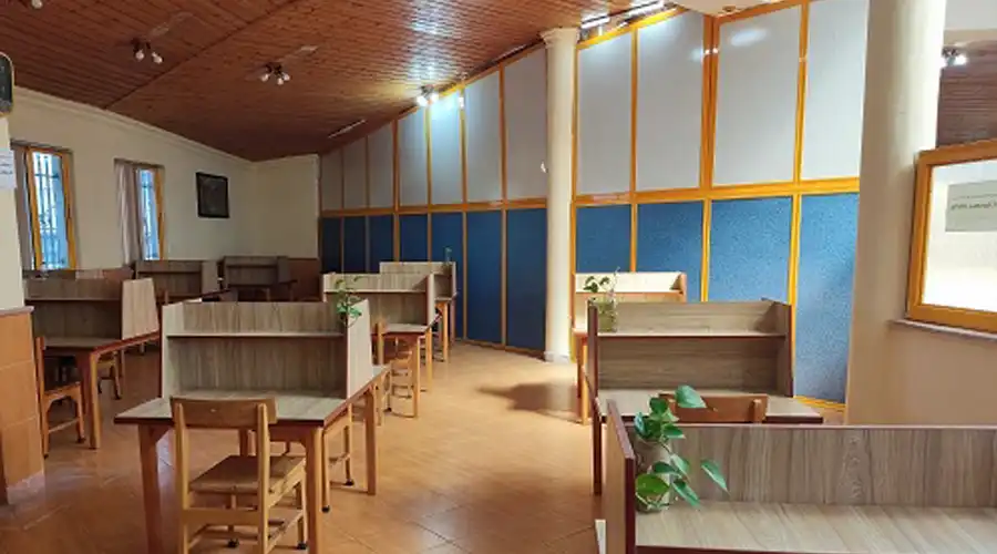 کتابخانه اهل بیت آستانه اشرفیه