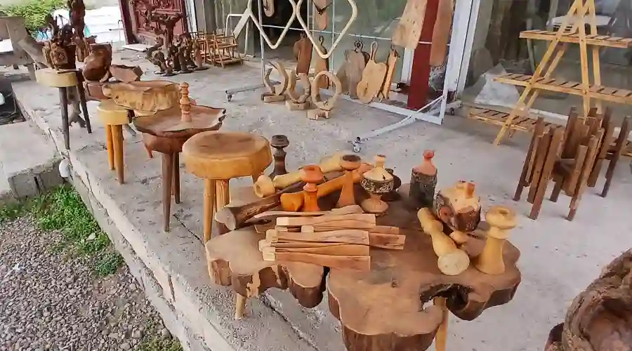 صنایع دستی عشق چوب