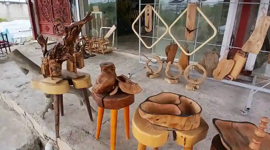 صنایع دستی عشق چوب